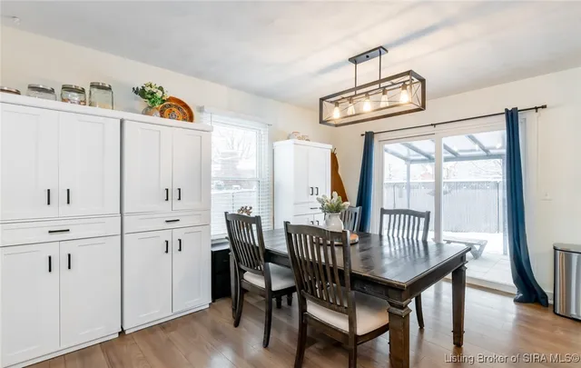 $339,900 | 2828 Andrea Drive, Floyds Knobs, IN 47119