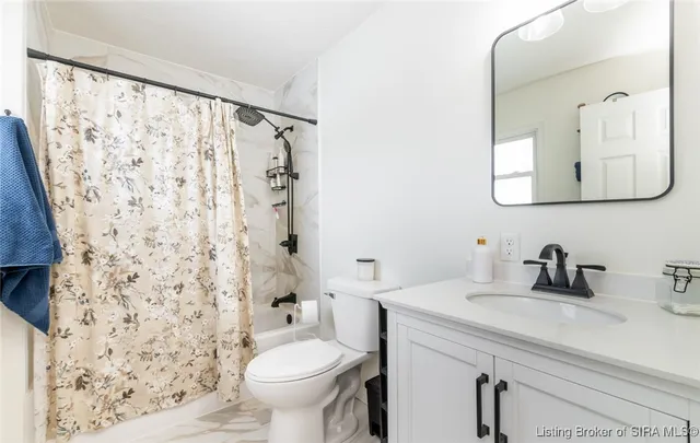 $339,900 | 2828 Andrea Drive, Floyds Knobs, IN 47119