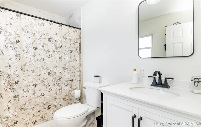 $339,900 | 2828 Andrea Drive, Floyds Knobs, IN 47119