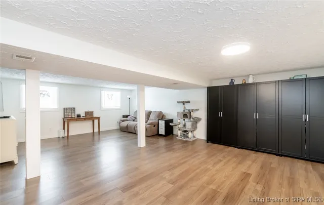 $339,900 | 2828 Andrea Drive, Floyds Knobs, IN 47119