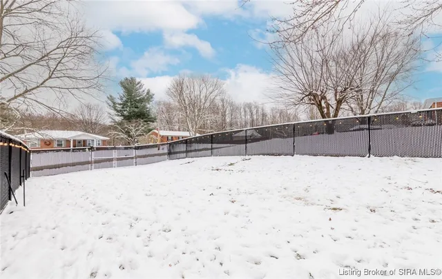 $339,900 | 2828 Andrea Drive, Floyds Knobs, IN 47119