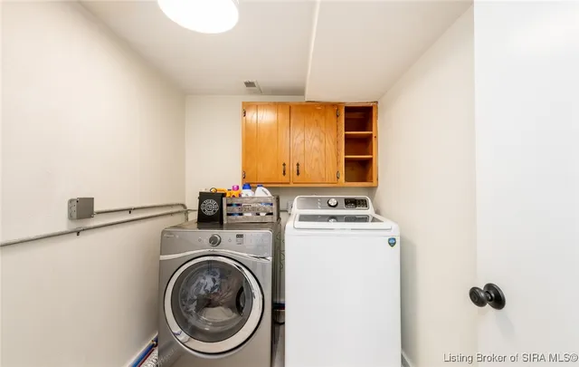 $339,900 | 2828 Andrea Drive, Floyds Knobs, IN 47119