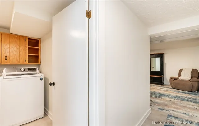 $339,900 | 2828 Andrea Drive, Floyds Knobs, IN 47119