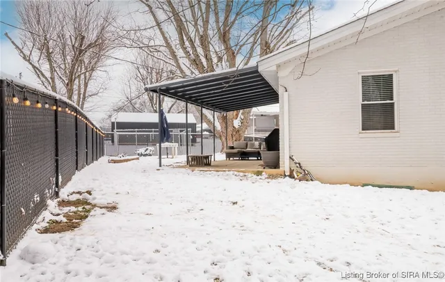 $339,900 | 2828 Andrea Drive, Floyds Knobs, IN 47119