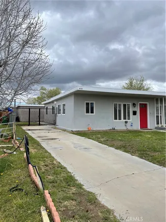 front view of house with a yard