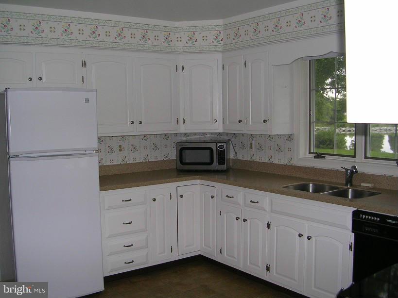 4659 Bachelors Point Road Oxford, MD 21654 - Photo 26 of 30 Kitchen