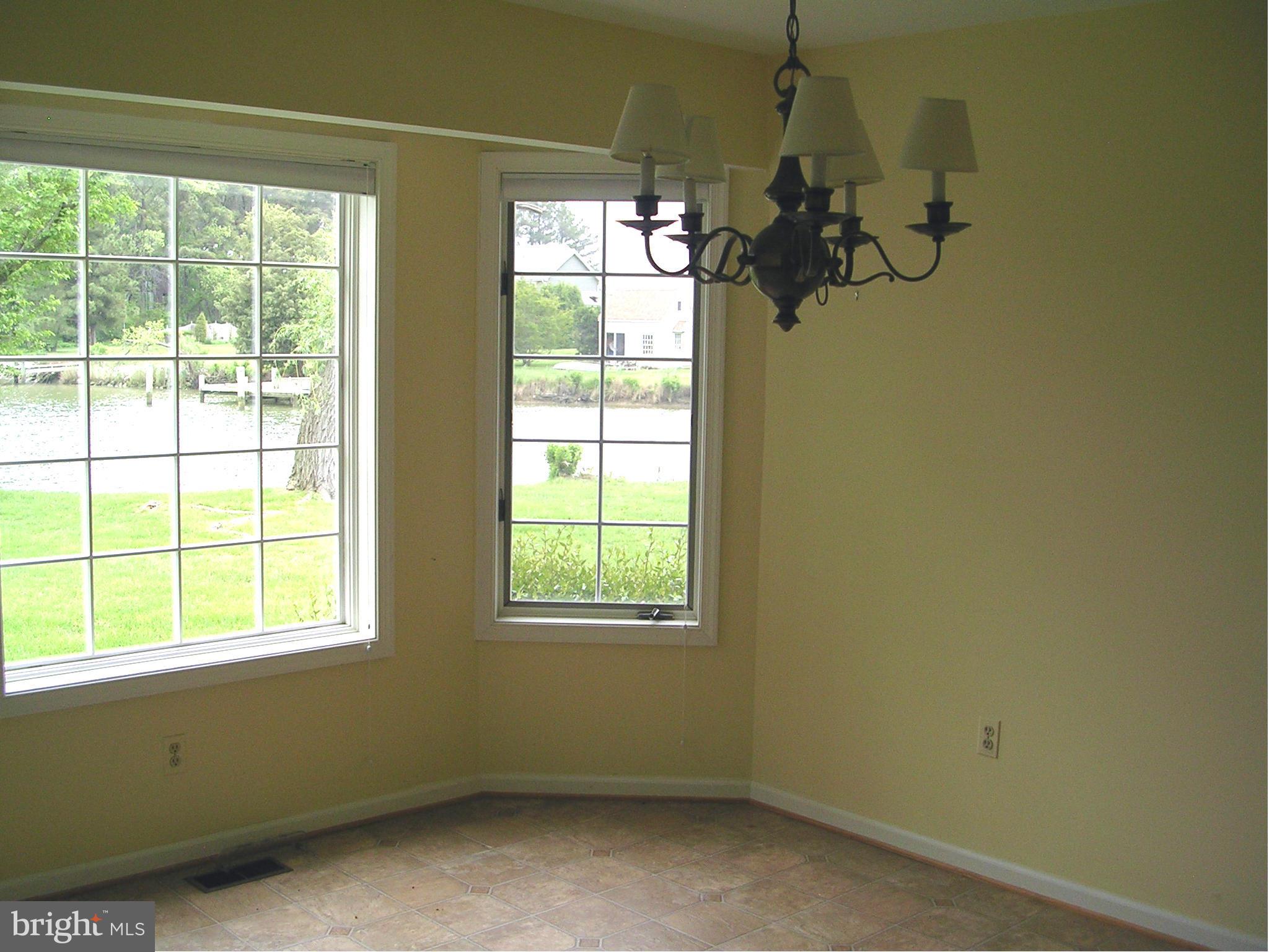 4659 Bachelors Point Road Oxford, MD 21654 - Photo 7 of 30 Dining Room