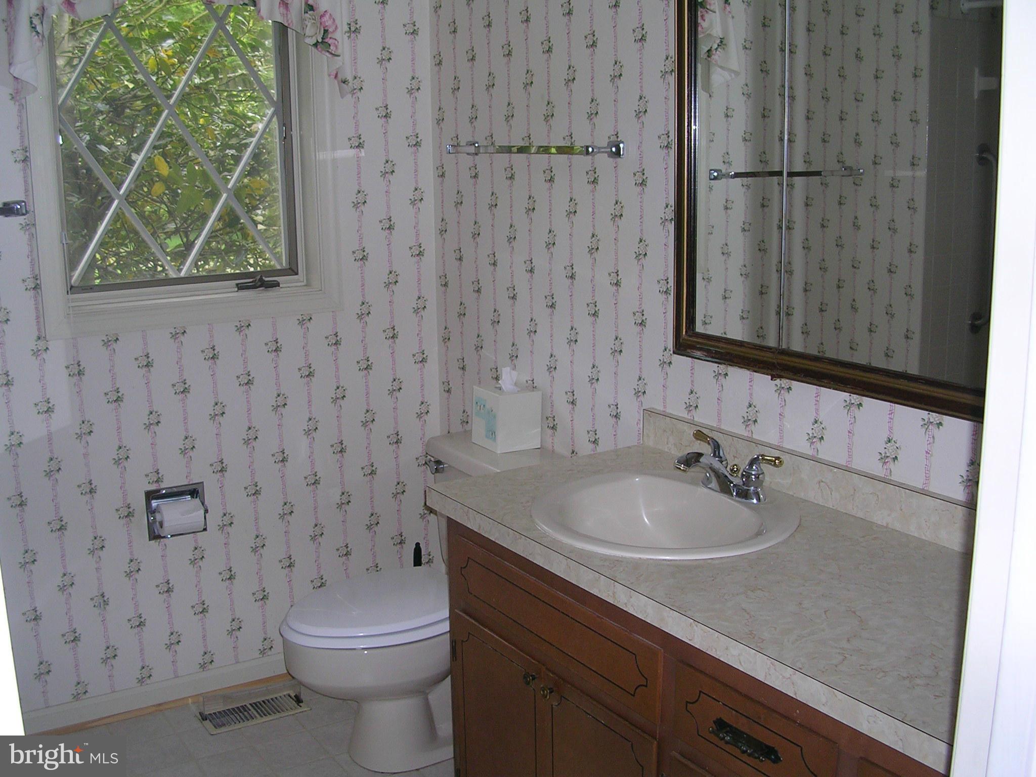 4659 Bachelors Point Road Oxford, MD 21654 - Photo 9 of 30 Bath