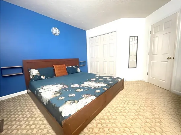 $284,900 | 1368 Meadowbrook Drive, Canonsburg, PA 15317