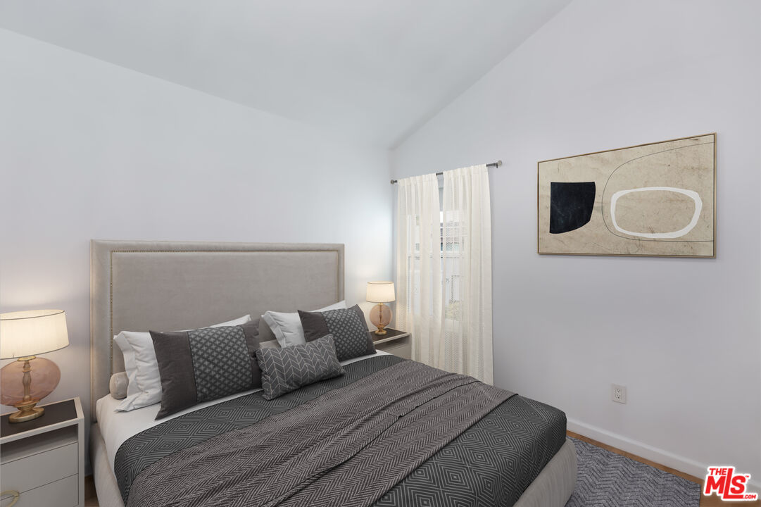 4273 Las Virgenes Road, Unit 6 Calabasas, CA 91302 - Photo 18 of 27 Gallery Image 18
