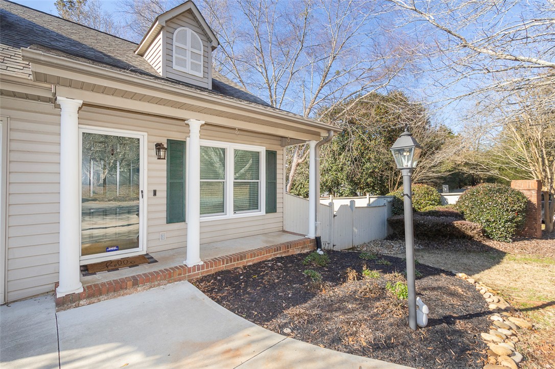 100 Plantation Drive Pendleton, SC 29670 - Photo 3 of 44 Gallery Image 3