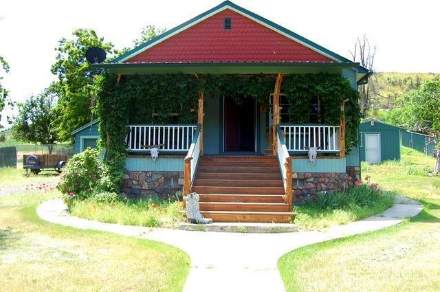 314 Southeast High Street Mitchell, OR 97750 - Photo 1 of 25 Gallery Image 1