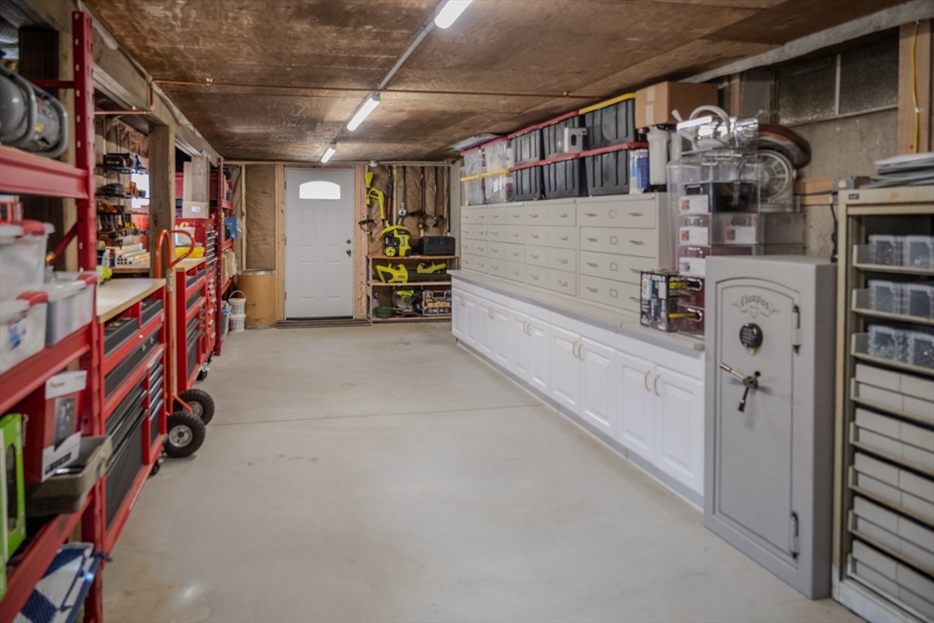 336 Paper Mill Road Westfield, MA 01085 - Photo 38 of 42