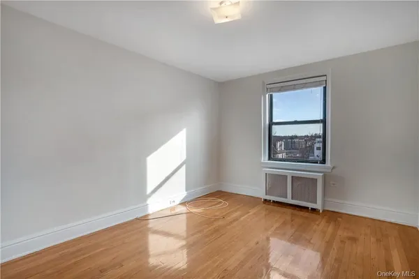 $2,795 | 250 Martine Avenue, Unit 4E, White Plains, NY 10601