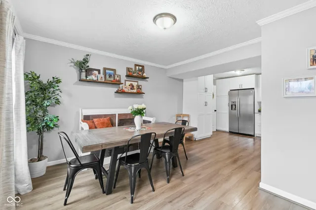 $315,000 | 7353 Fairway Cir E Drive, Indianapolis, IN 46236