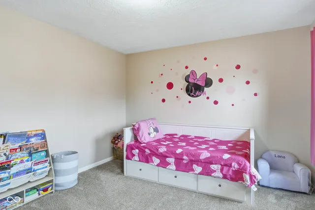 $315,000 | 7353 Fairway Cir E Drive, Indianapolis, IN 46236