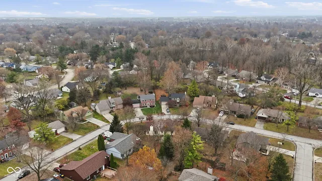 $315,000 | 7353 Fairway Cir E Drive, Indianapolis, IN 46236