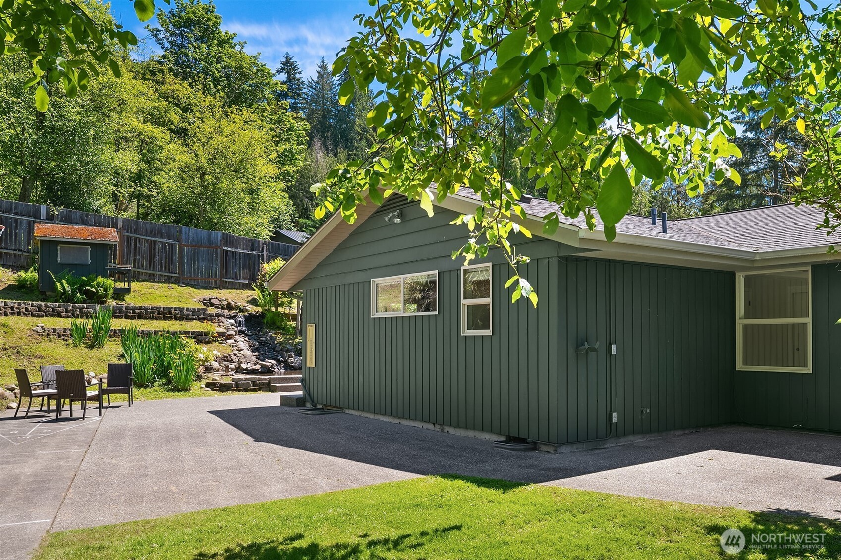 16408 Tiger Mountain Road Southeast Issaquah, WA 98027 - Photo 23 of 30