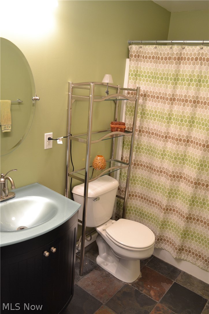 588 Miner Road Cleveland, OH 44143 - Photo 21 of 35