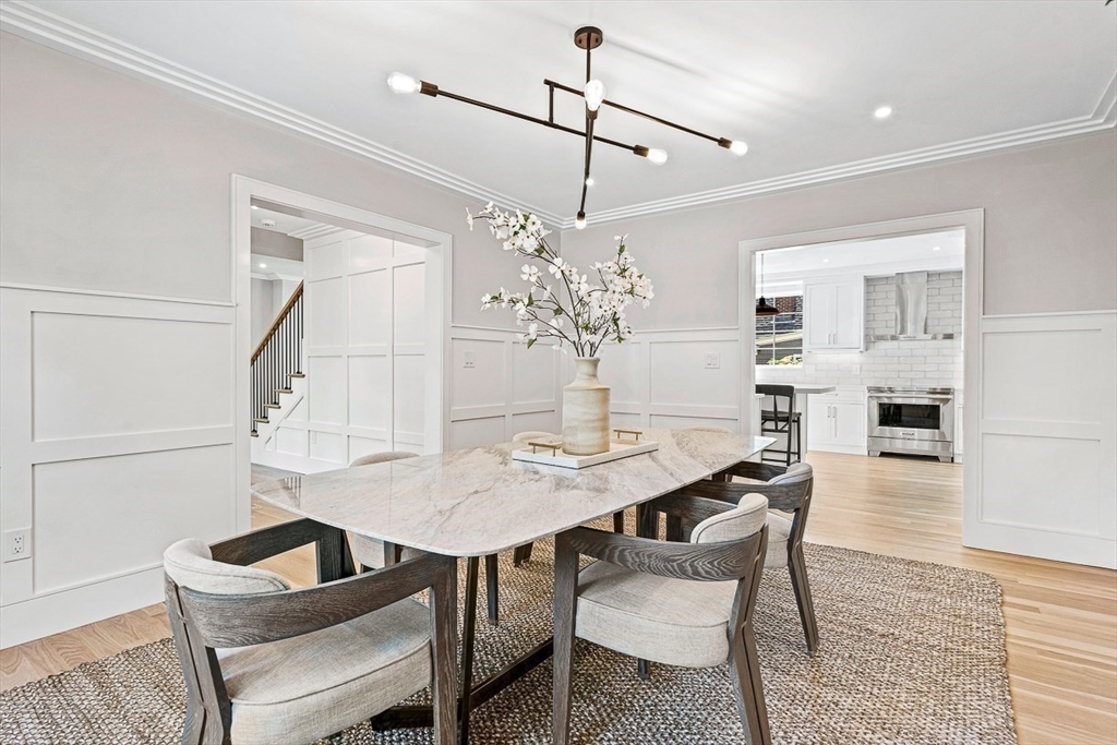 2 Summit Road Wellesley, MA 02482 - Photo 15 of 34