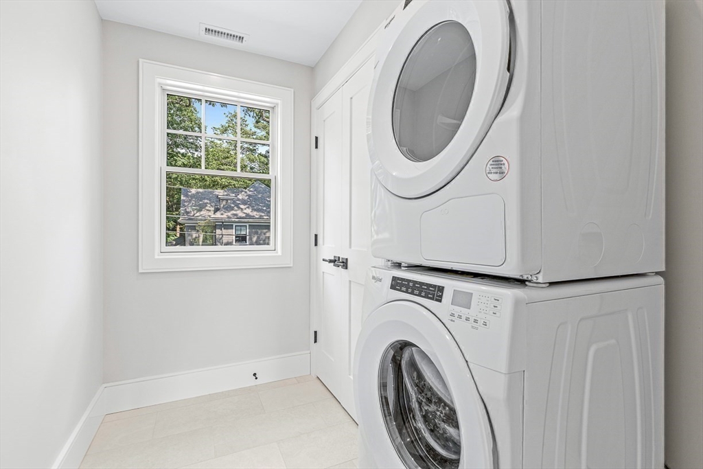 2 Summit Road Wellesley, MA 02482 - Photo 21 of 34