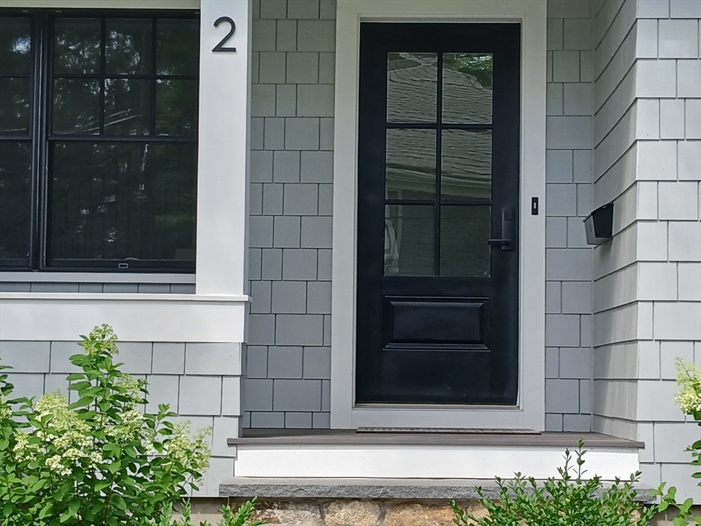 2 Summit Road Wellesley, MA 02482 - Photo 3 of 34