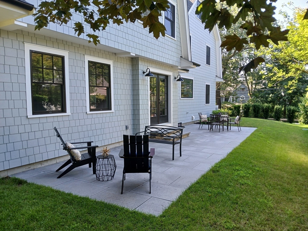 2 Summit Road Wellesley, MA 02482 - Photo 33 of 34