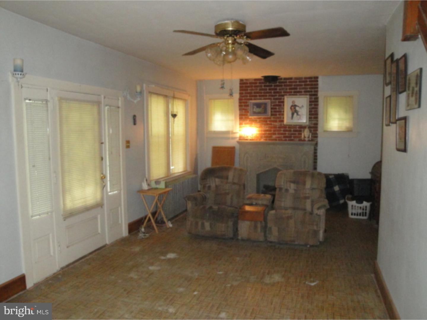 695 Angora Road Reading, PA 19606 - Photo 5 of 19