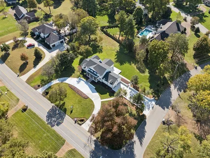 $2,799,000 | 6015 Belle Rive Drive, Brentwood, TN 37027