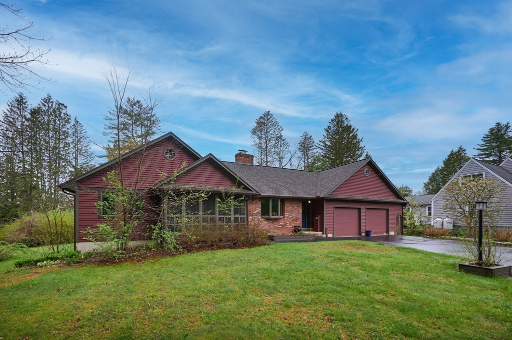 37 Harris Street Amherst, MA 01002 - Photo 1 of 40