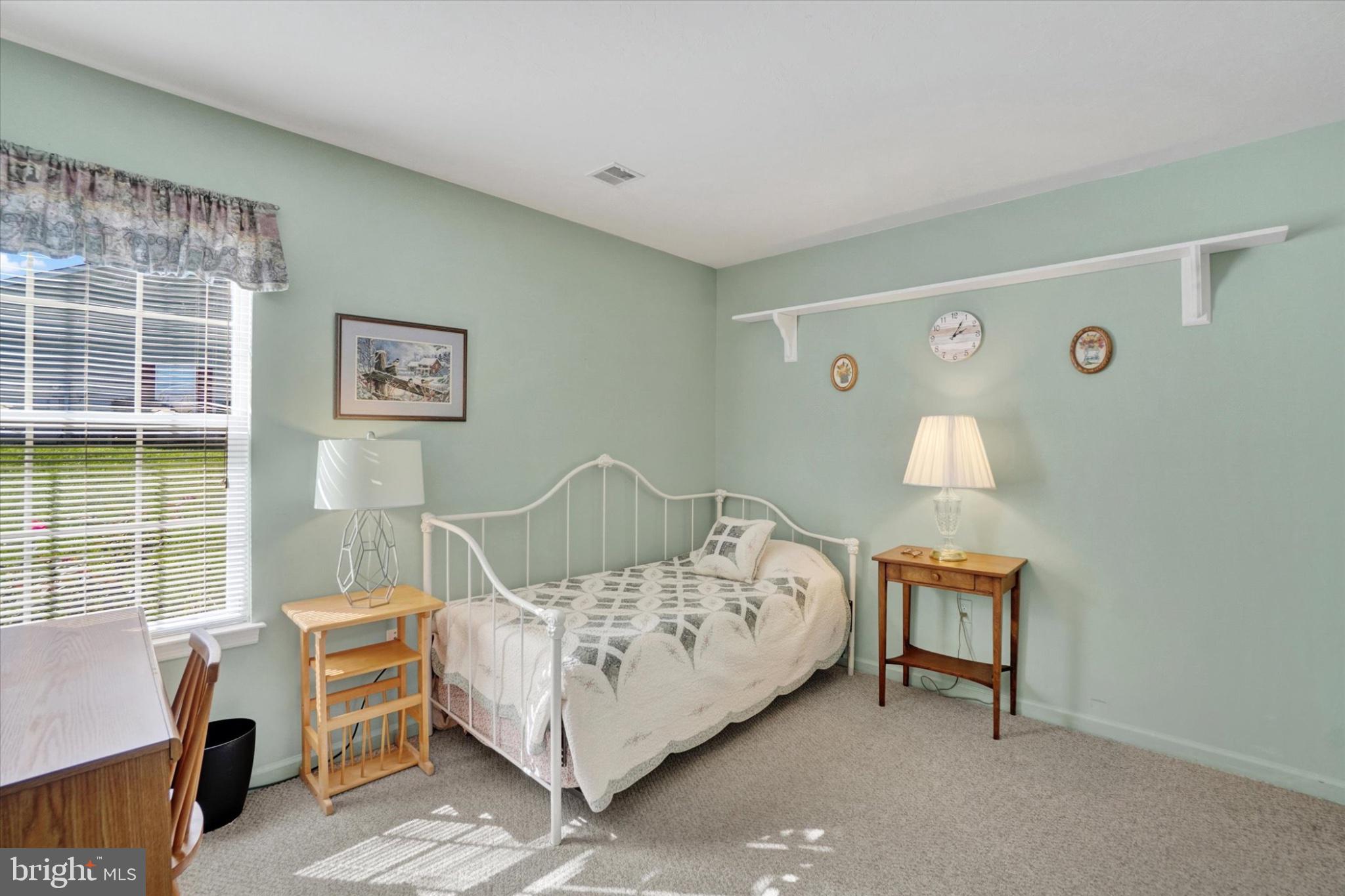 7076 Seneca Ridge Drive York, PA 17403 - Photo 15 of 28 Gallery Image 15