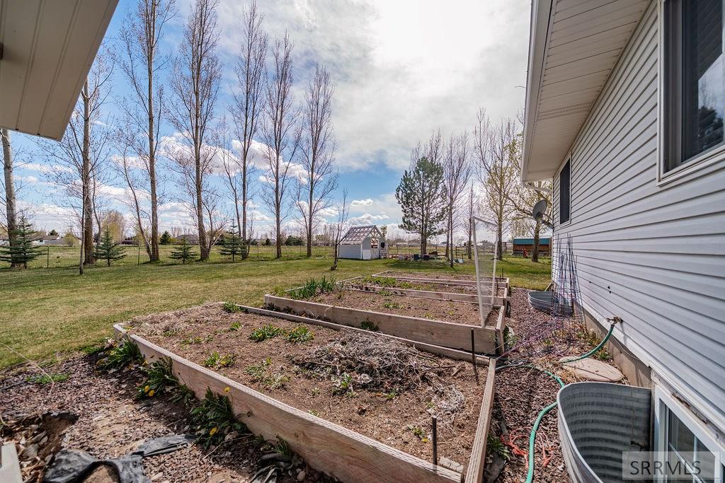 3724 East 38 North Rigby, ID 83442 - Photo 33 of 47