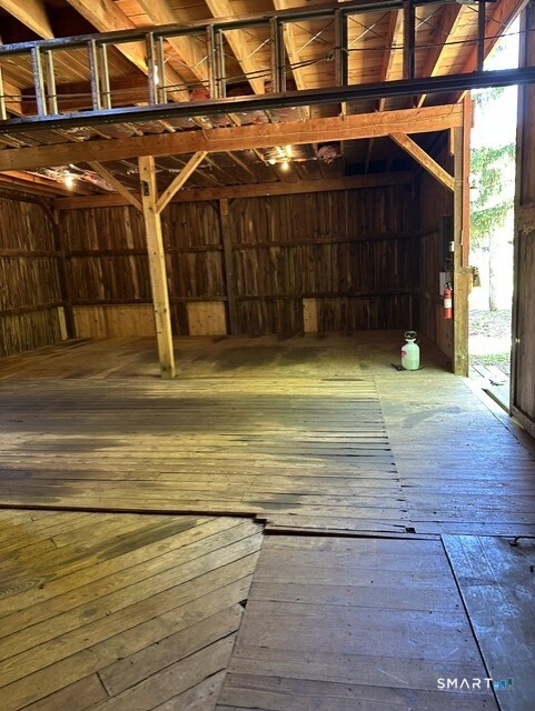 110 Freeman Road Middletown, CT 06457 - Photo 32 of 33
