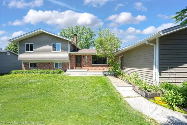 $499,000 | 1844 Harwood Drive, Oxford, MI 48371