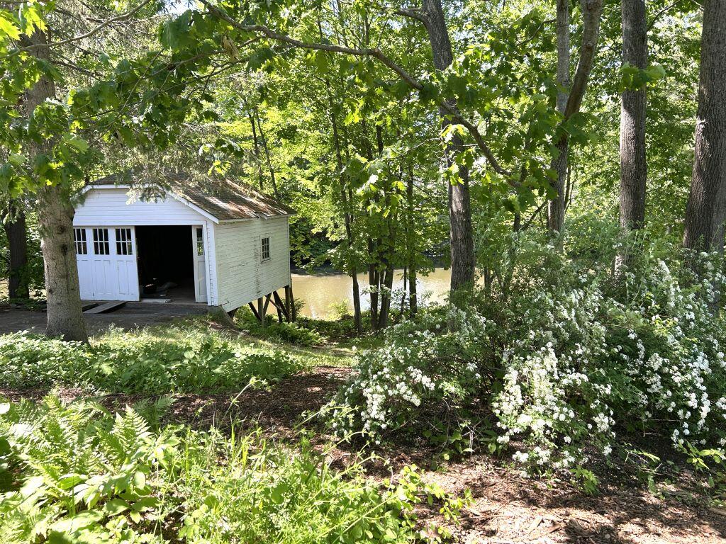 10 Burleigh Street Waterville, ME 04901 - Photo 37 of 41 Shade gardens