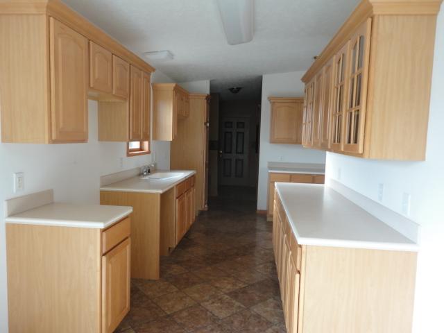 14217 Turner Road Yale, MI 48097 - Photo 13 of 14 31092570-12.JPG