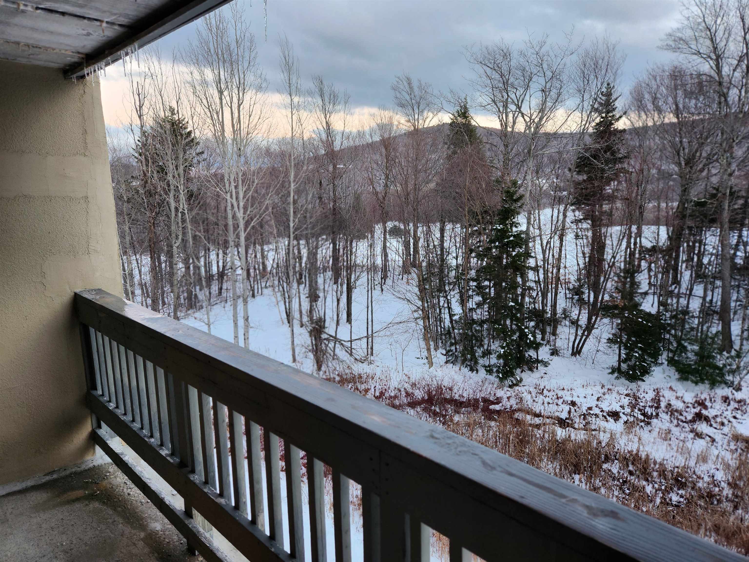 135 East Mountain Road, Unit 1D2 Killington, VT 05751 - Photo 2 of 17 Gallery Image 2