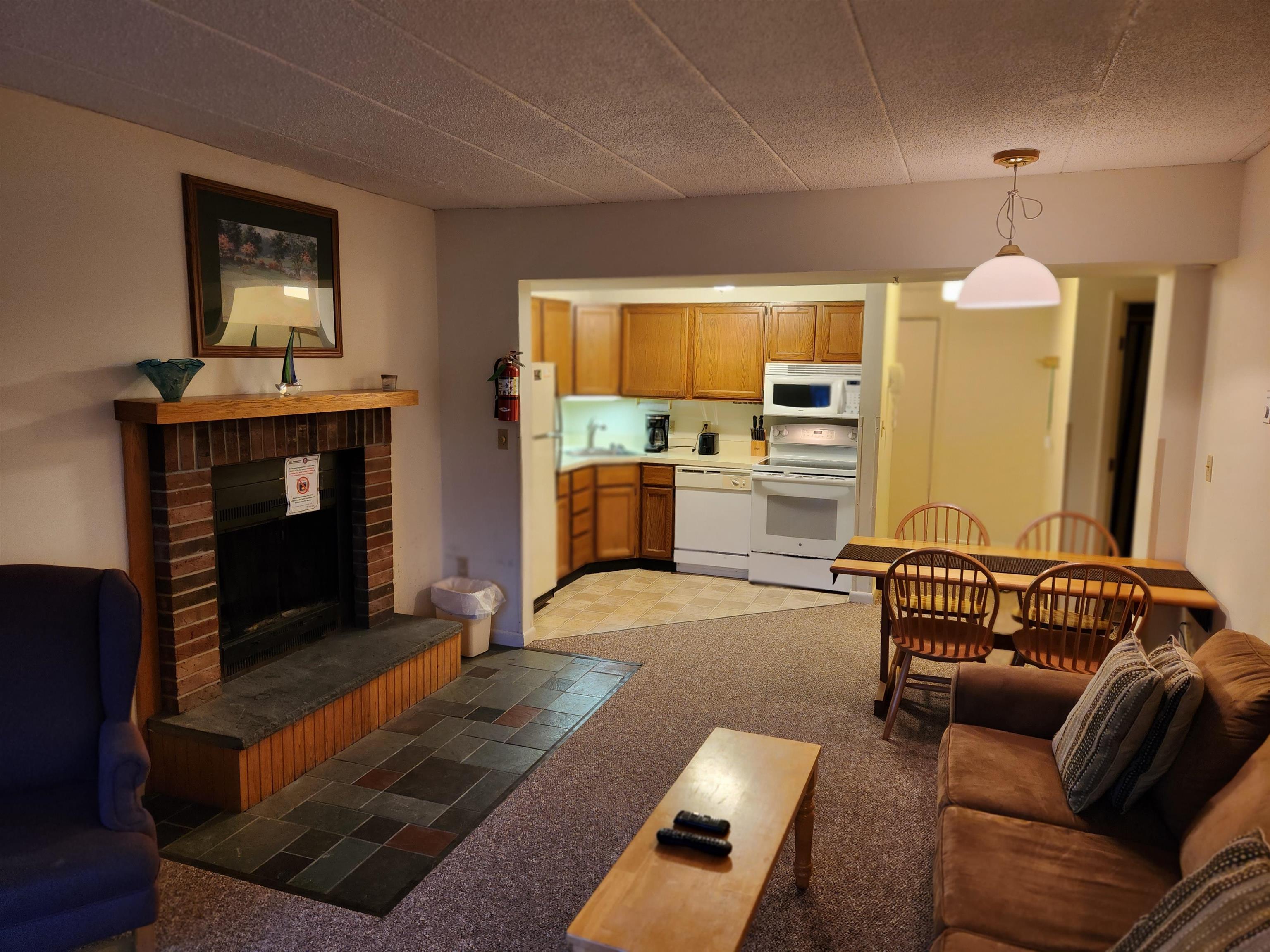 135 East Mountain Road, Unit 1D2 Killington, VT 05751 - Photo 5 of 17 Gallery Image 5