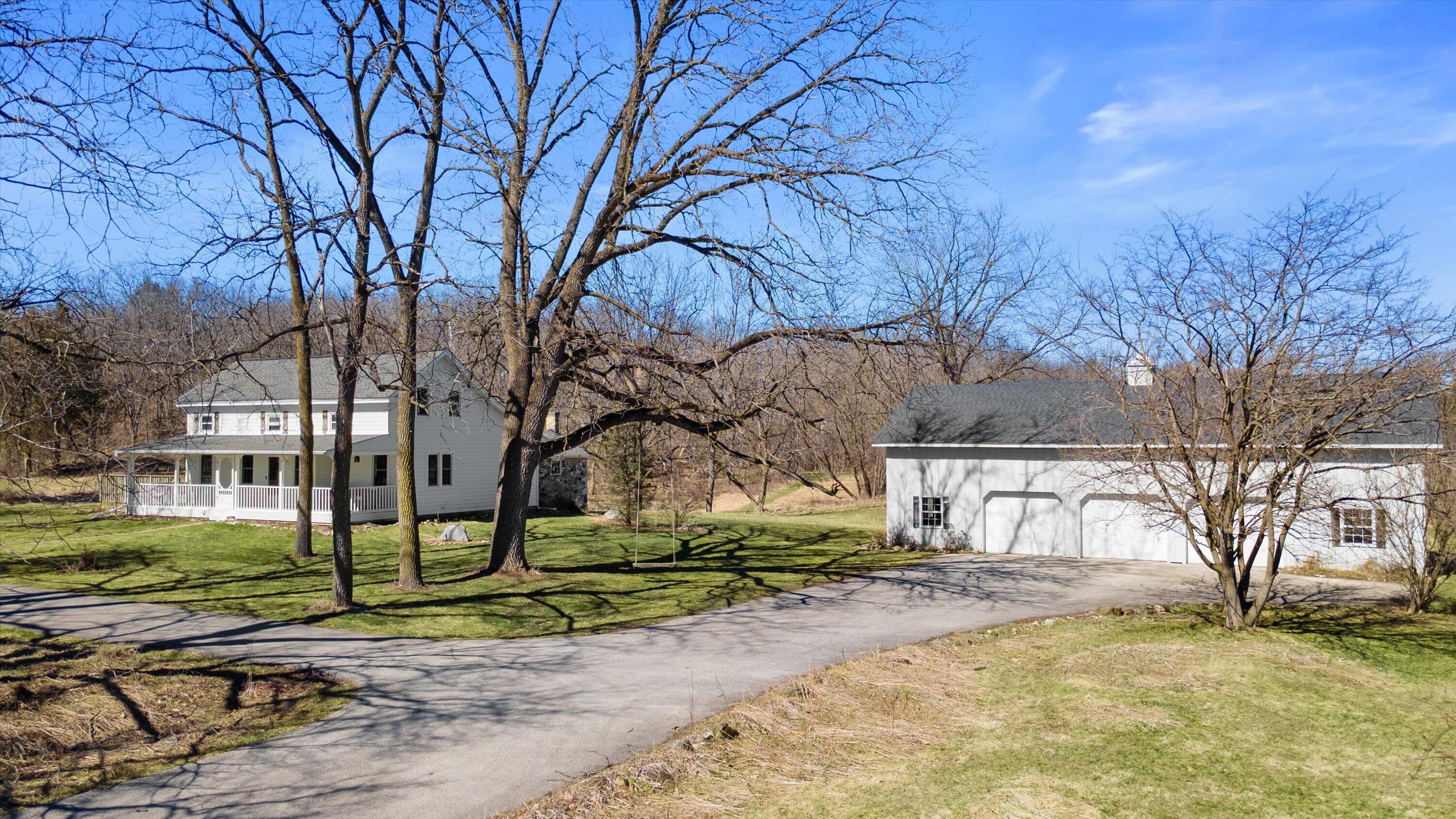 S38W31902 Wern Way Genesee, WI 53189 - Photo 3 of 67 House and garage, pole building