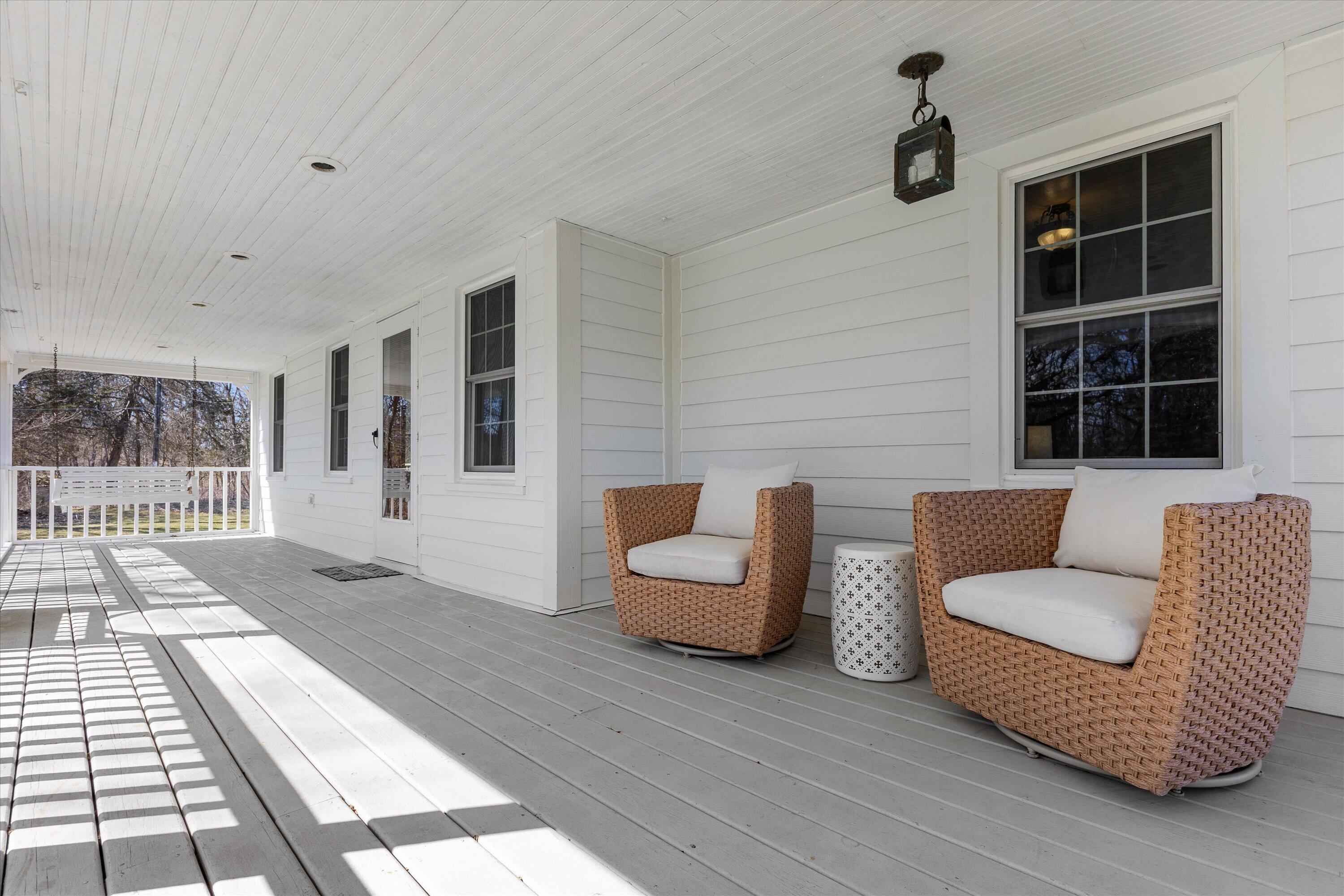 S38W31902 Wern Way Genesee, WI 53189 - Photo 5 of 67 Front Porch