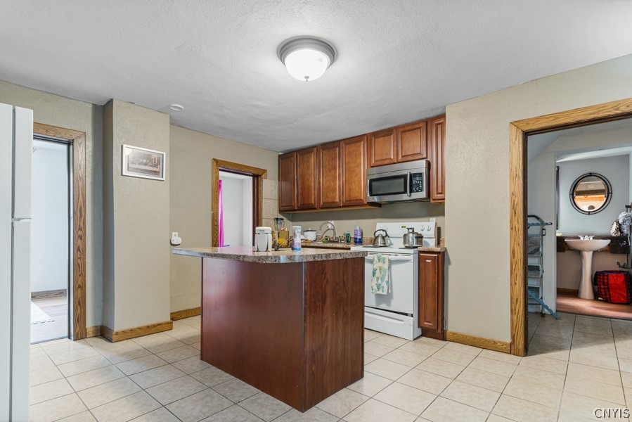 743 Rutger Street Utica, NY 13501 - Photo 14 of 40 Gallery Image 14
