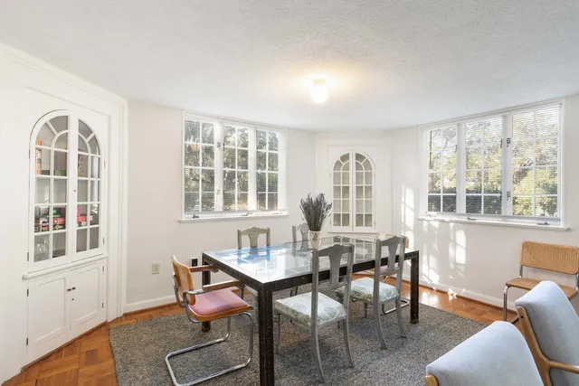 $2,400,000 | 2545 North Hobson Avenue, North Charleston, SC 29405