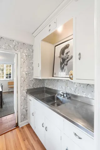 $2,400,000 | 2545 North Hobson Avenue, North Charleston, SC 29405