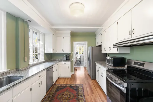 $1,800,000 | 2545 North Hobson Avenue, North Charleston, SC 29405