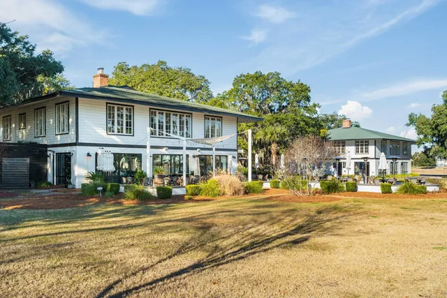 $2,400,000 | 2545 North Hobson Avenue, North Charleston, SC 29405