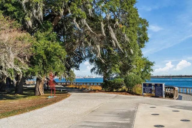 $2,400,000 | 2545 North Hobson Avenue, North Charleston, SC 29405