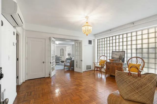 $2,400,000 | 2545 North Hobson Avenue, North Charleston, SC 29405