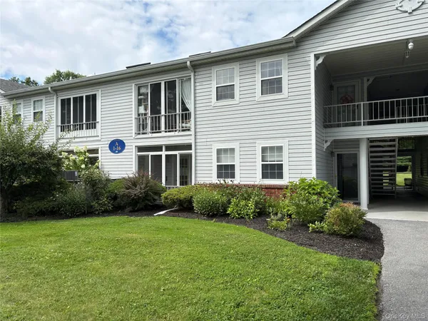 $2,300 | 11 Tivoli Gardens, Tivoli, NY 12583
