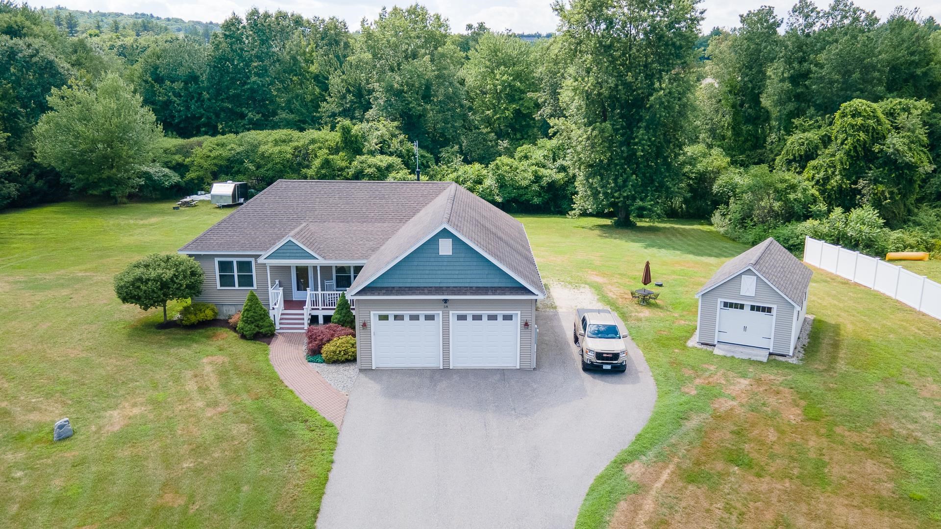 58 Edgewater Drive, Unit 58 Hooksett, NH 03106 - Photo 1 of 35