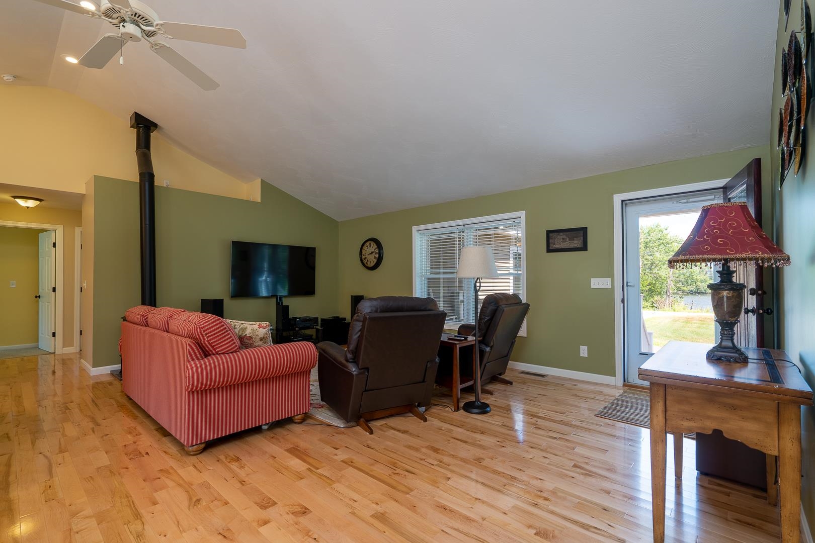 58 Edgewater Drive, Unit 58 Hooksett, NH 03106 - Photo 7 of 35